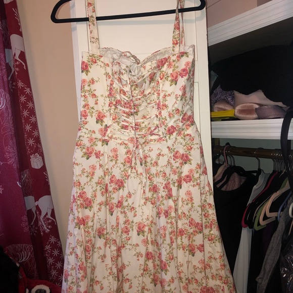 HOUSE OF CB 'Carmen' Rose Print Bustier Sundress NWOT PERFECT CONDITION SIZE L - Picture 7 of 11